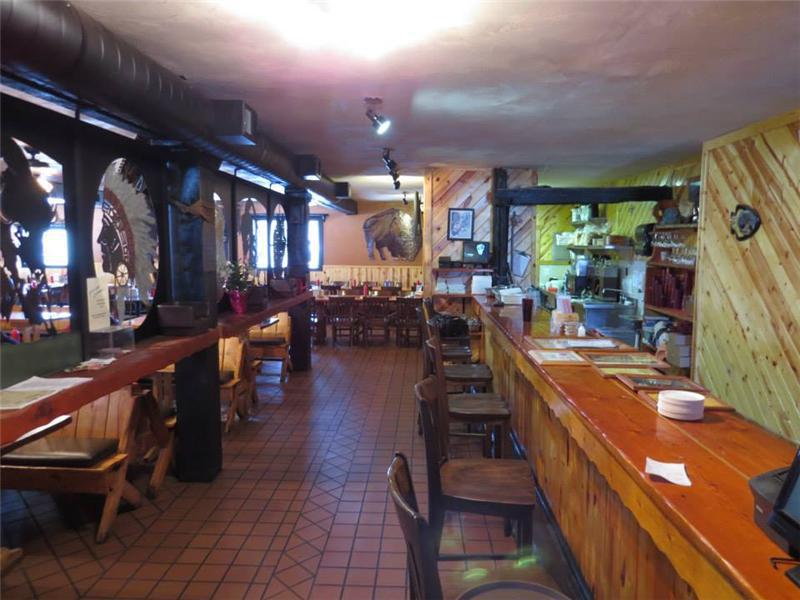 Restaurant & Bar Buffalo House Duluth, MN (218) 6249901